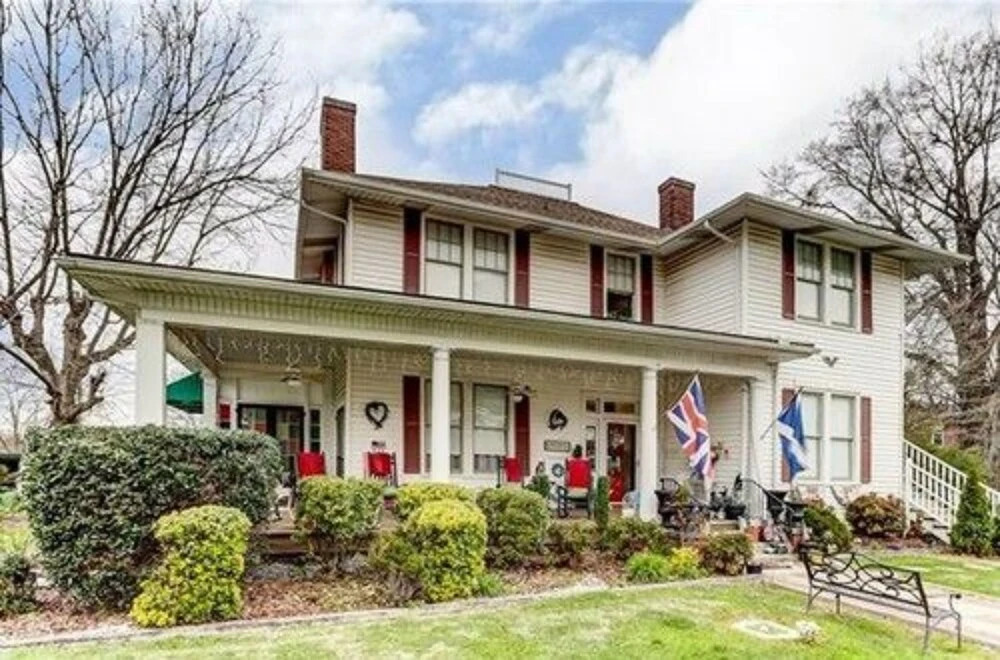 The Inn of the Patriots