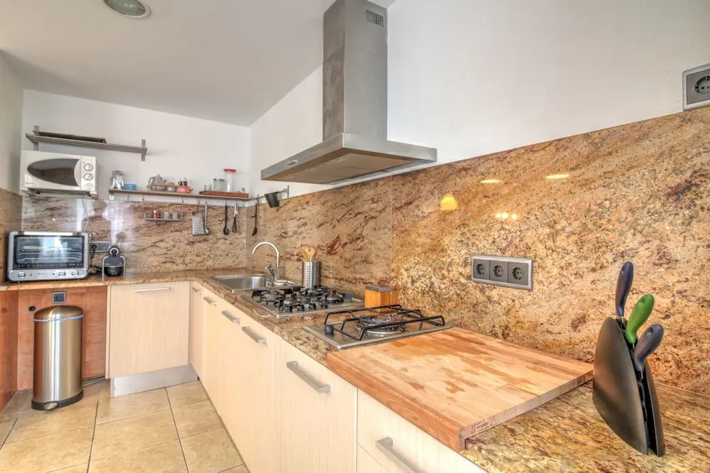Gravina 4066