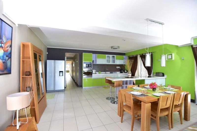 Turquoise Bay Beach Apartments Trou dEau Douce