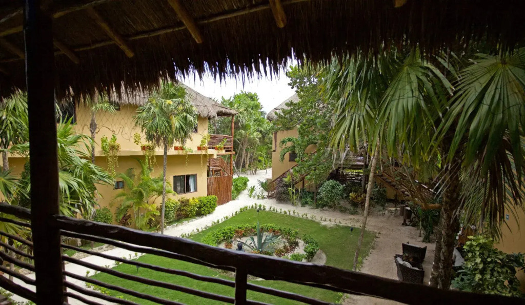 Отель Hip Hotel Tulum