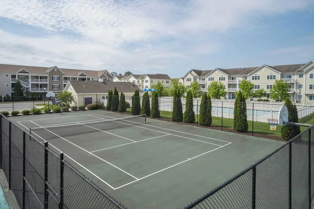 Grande at Canal Retreat Great Area in Rehoboth!