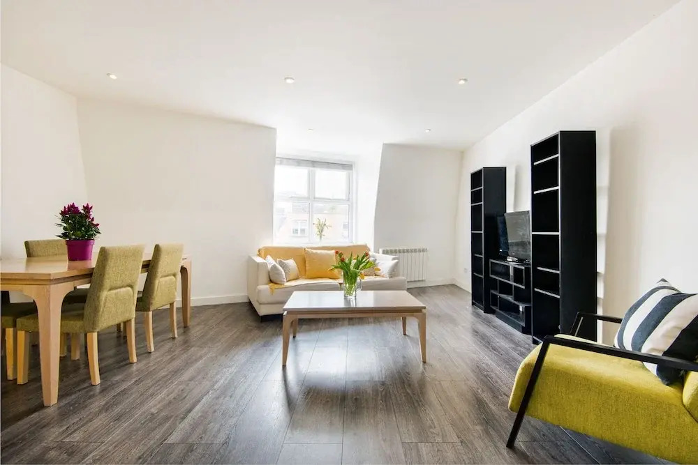 Hampstead Suites Lovely 2-bedroom Apartment