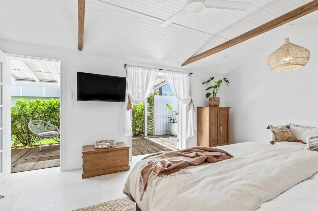 The Beach Hut, Jervis Bay