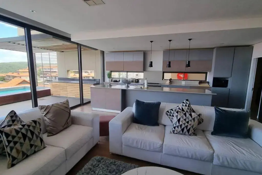 Sea Facing 4 Bedroom Holiday Home in Zimbali