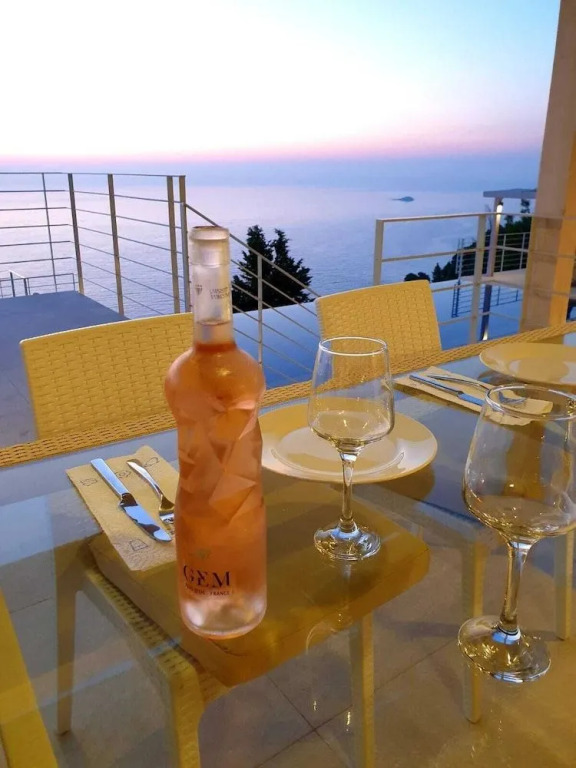 Okeanos Vine Luxury Villa