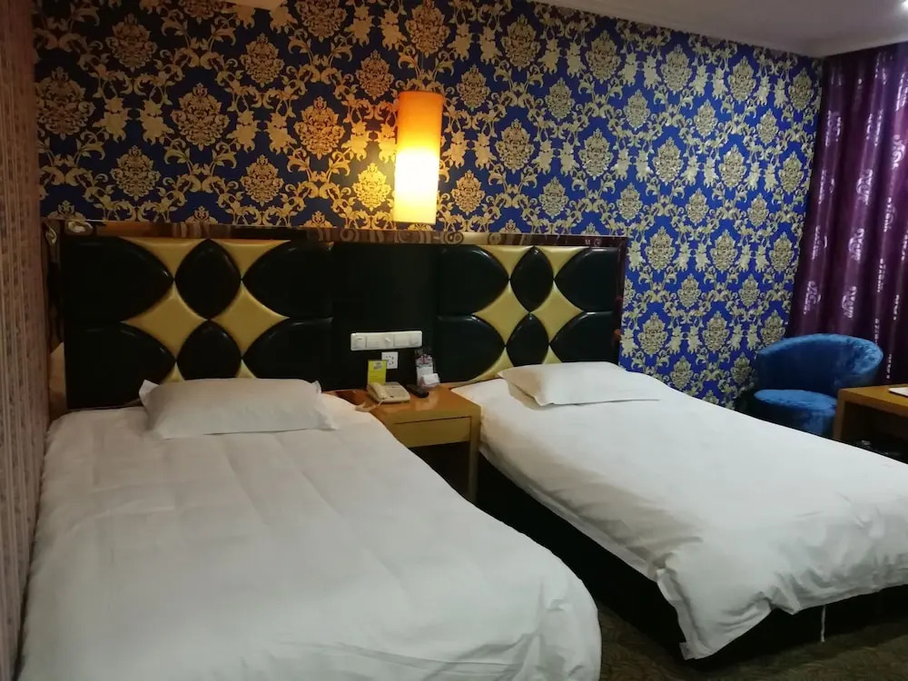 Caiyuan Hotel