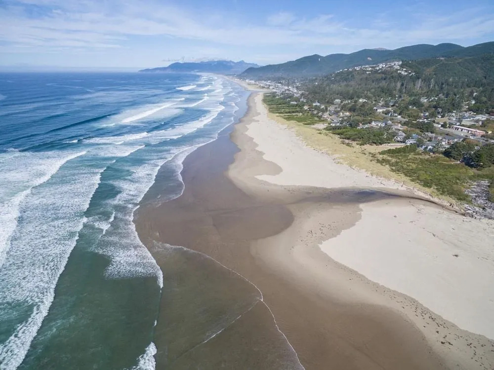 The Strand at Twin Rocks