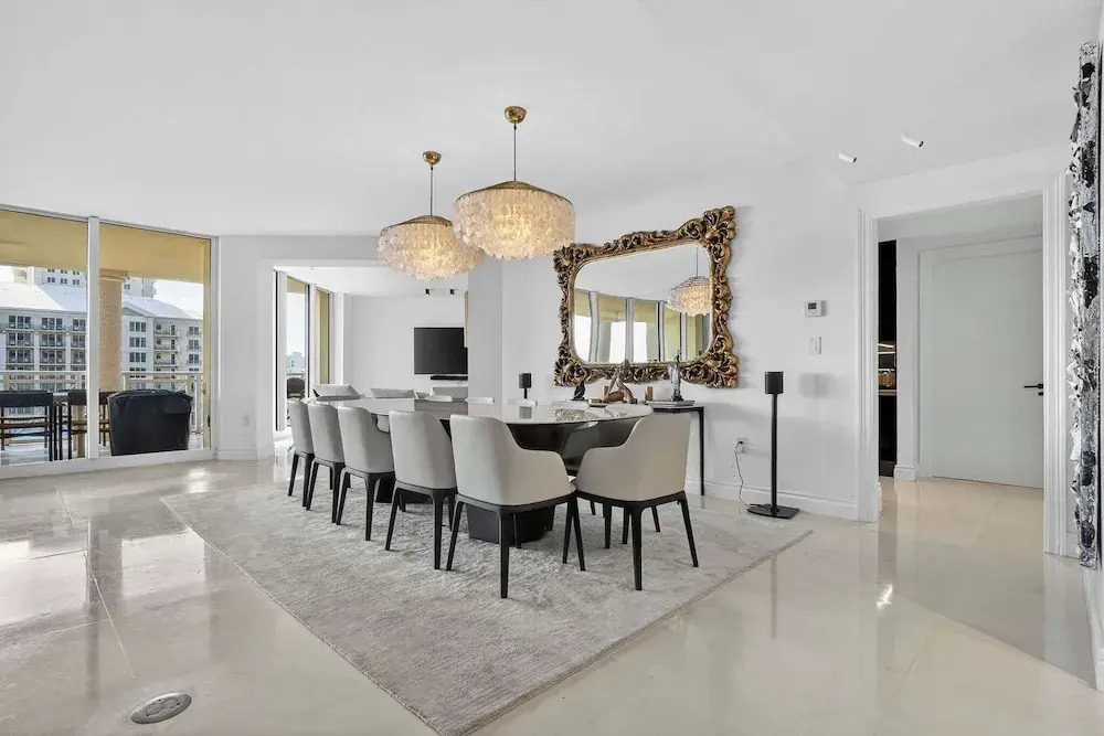 Coastal Enclave Key Biscayne Oceanview w Pool