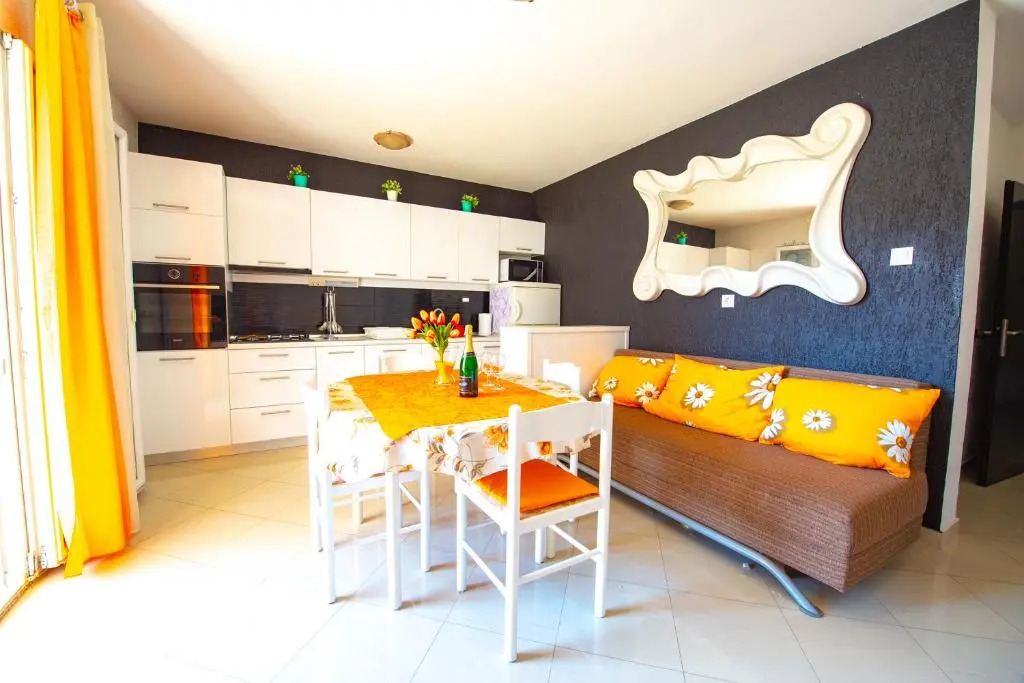 Apartments Jadran