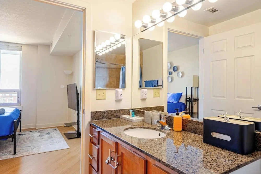 Downtown Silver Spring 2BR Skyline Balcony Suite Walkable to DC Metro Luxepad