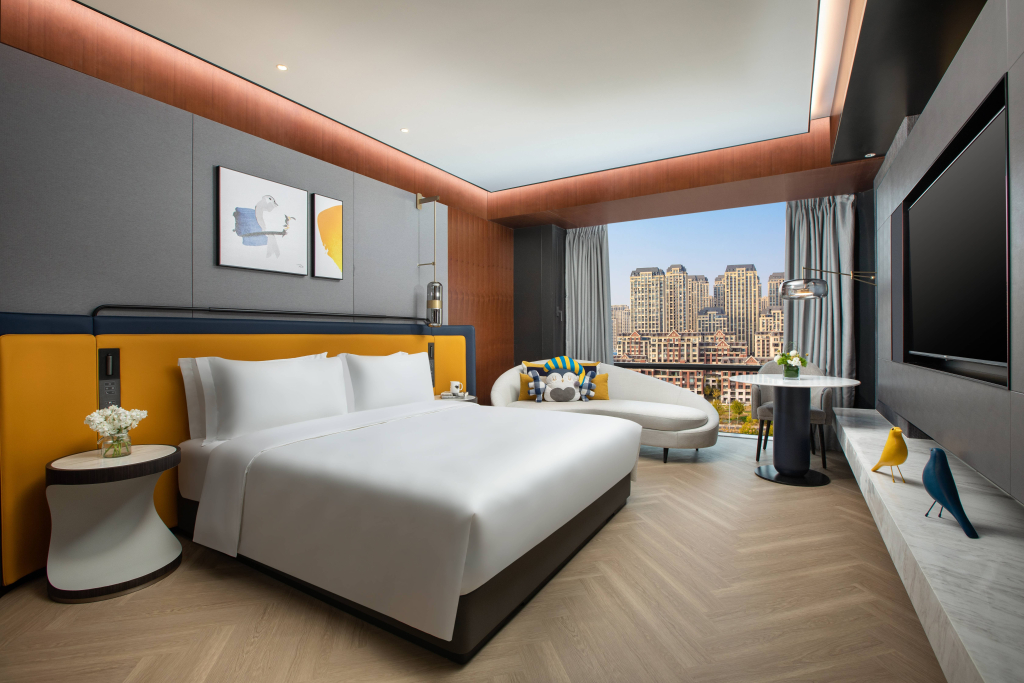 voco Hefei Binhu by IHG