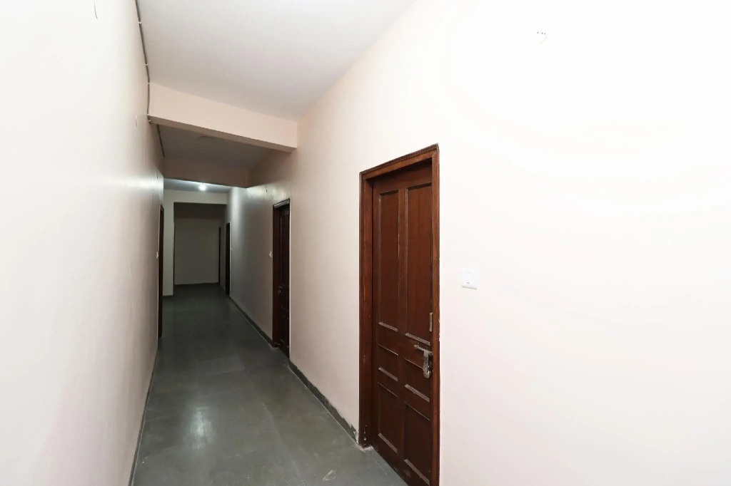 Affinity Palace By OYO Rooms