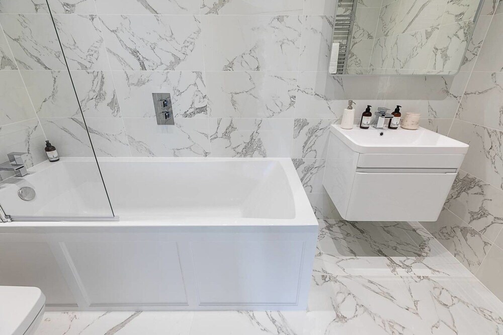 Stylish new flat near Mayfair