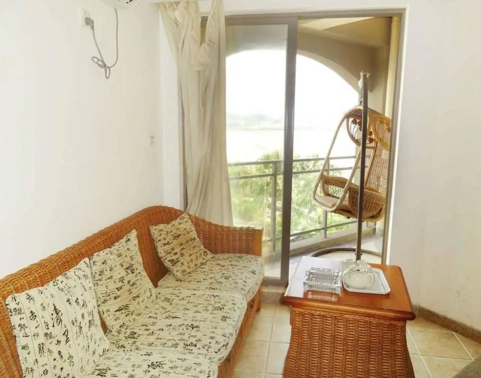 Crystal Blue Bay Vacation Hotel
