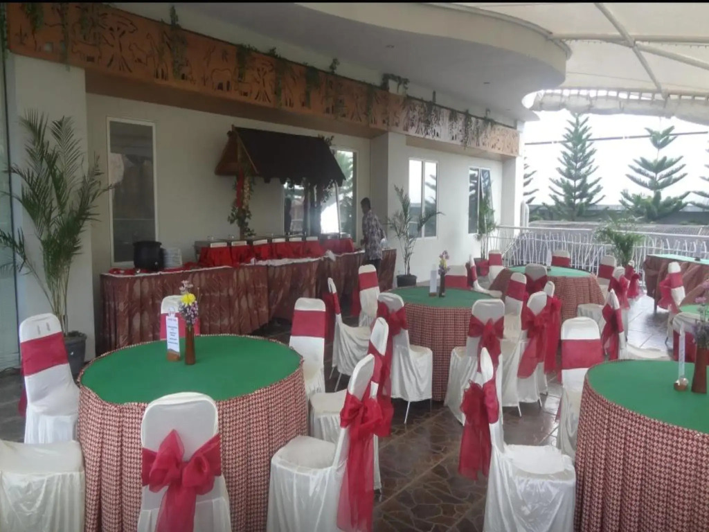 Pohon Inn Hotel