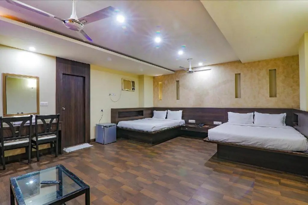 Shelter Hotel