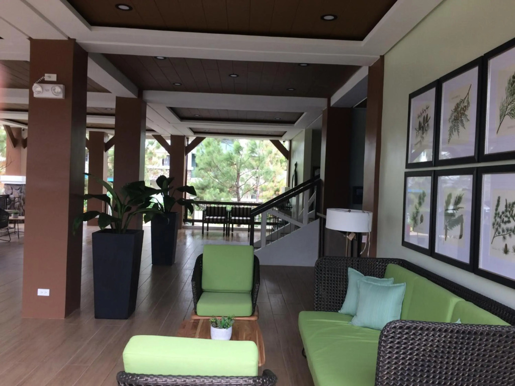 Pine Suites Tagaytay Spacious 2 Bedroom Condo With Balcony Amenities View
