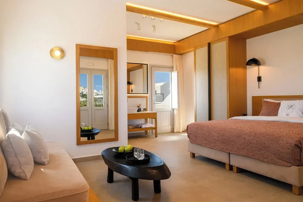 Safrani Suites