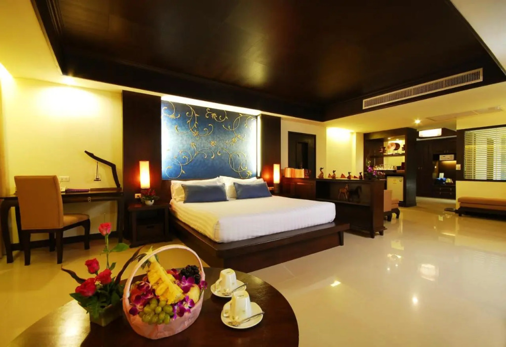 Khaolak Orchid Beach Resort - SHA Extra Plus