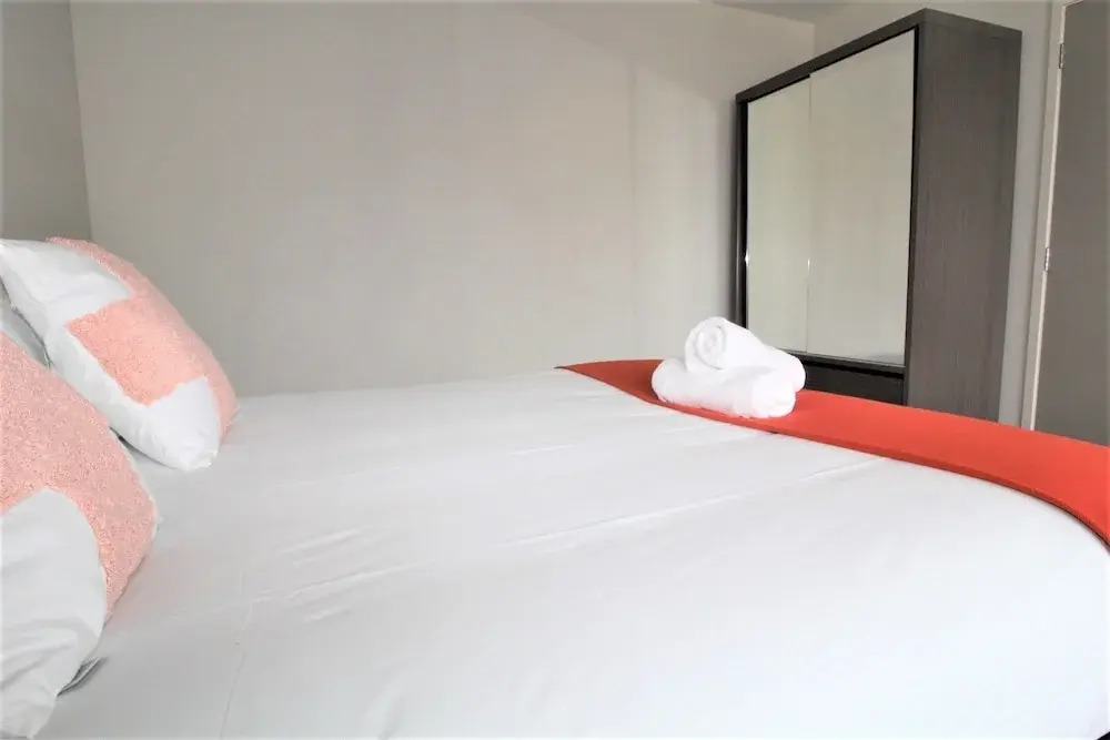 Industrial Style Apt - Tetar Anzac 603