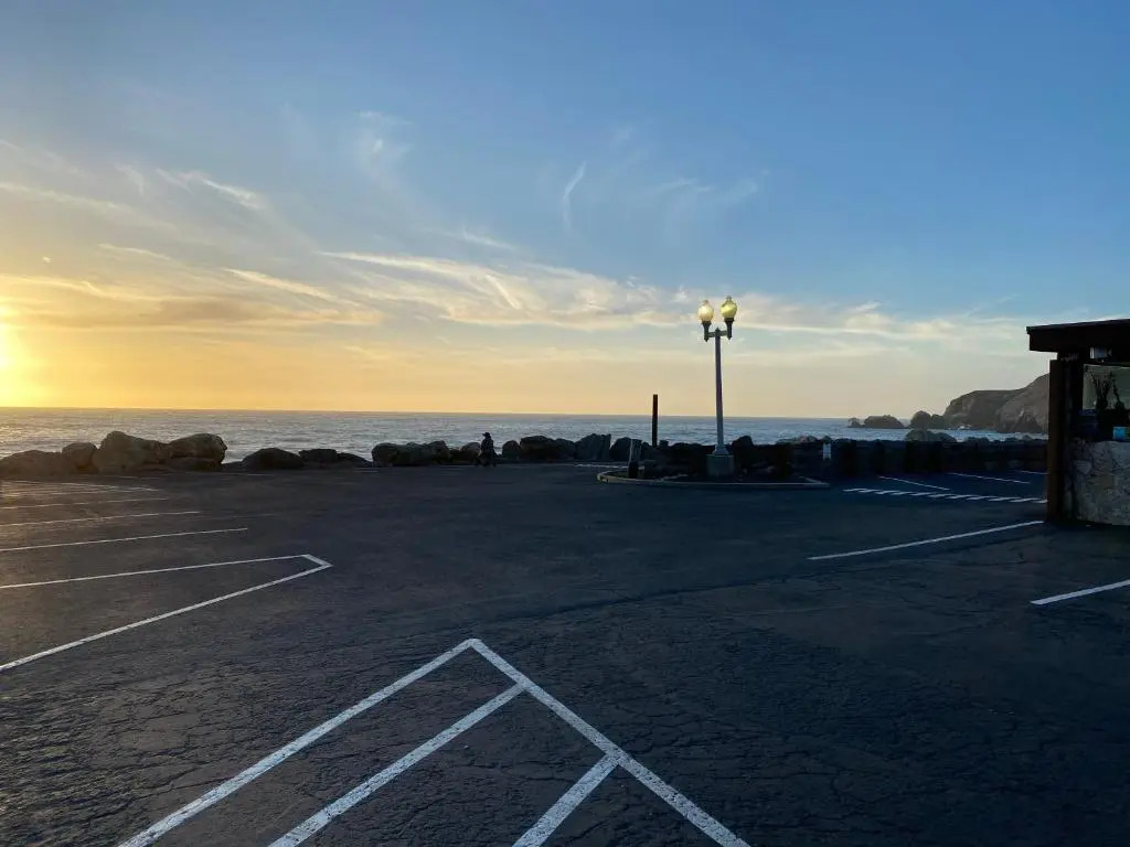 Sea Breeze Motel