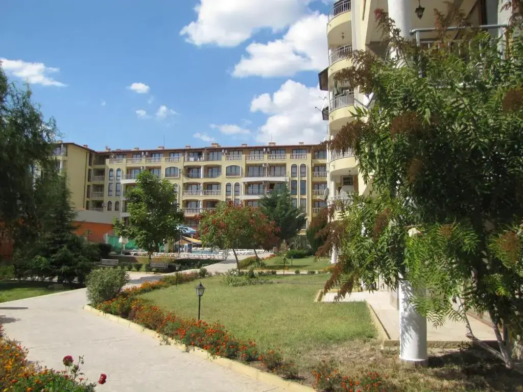 SB Rentals Apartments in Royal Dreams Complex