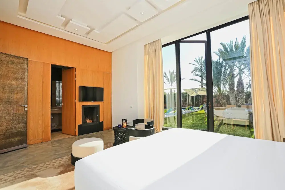 Impeccable 5-bed Villa in Marrakech