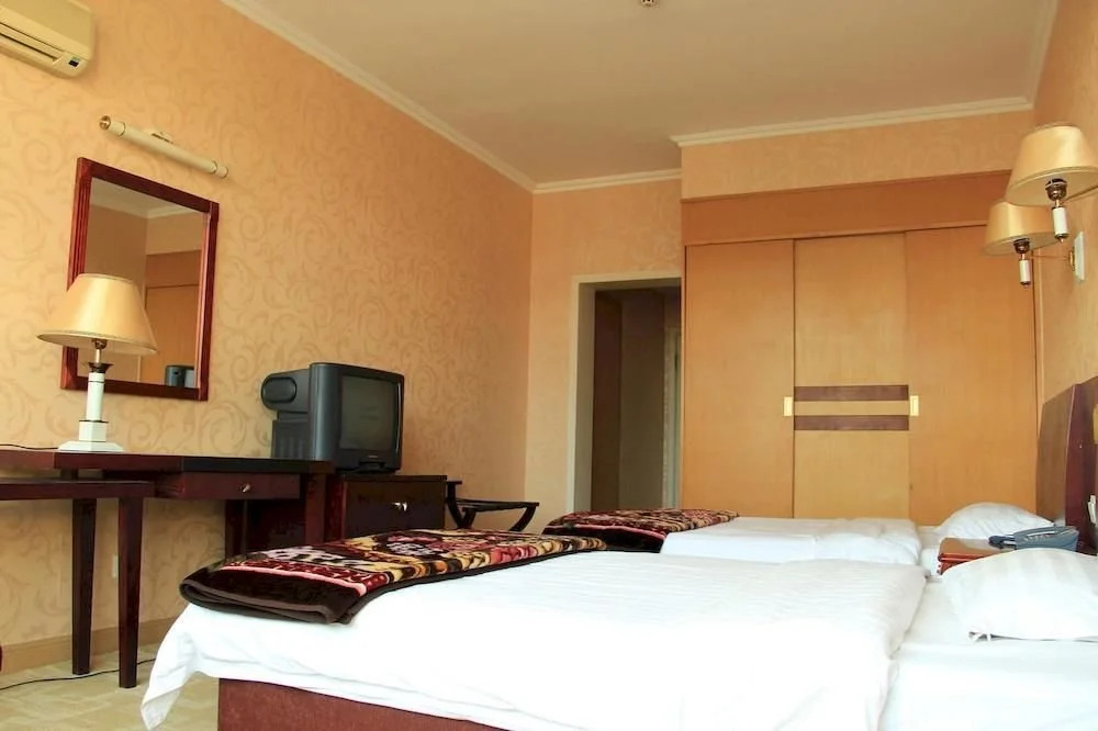 Qindao Yongbao Garden Hotel