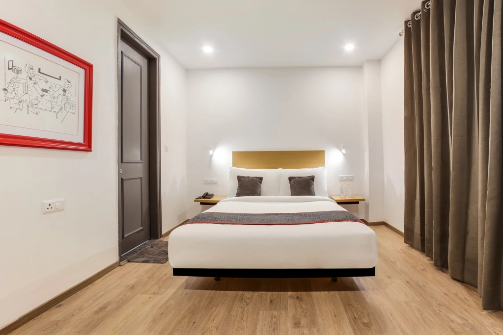Super Townhouse 158 Near Netaji Subhash Marg Near Appu Ghar