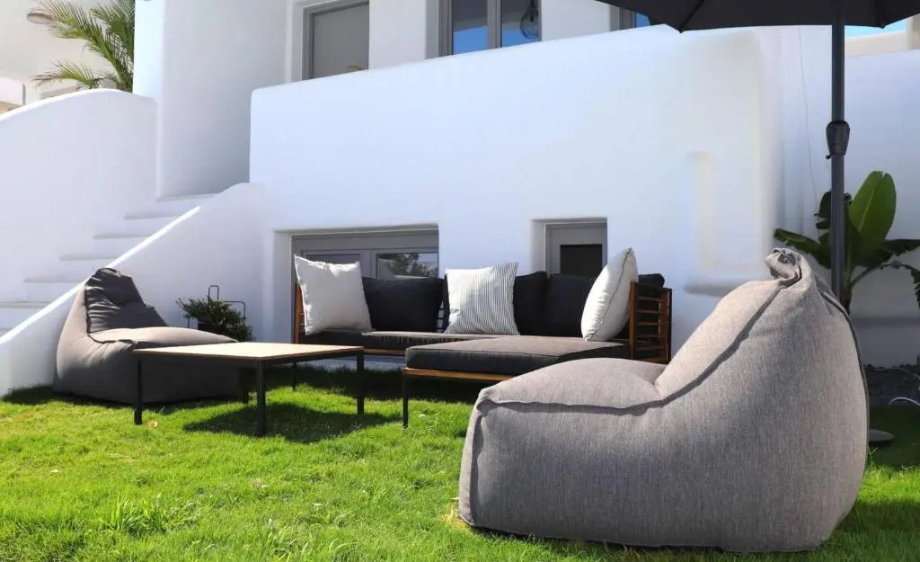 Villa Mila, Agios Prokopios beach, by NaxosVibe