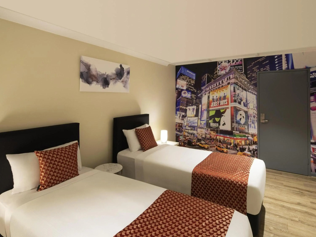 BreakFree on Broadway Sydney, an Accor Hotel