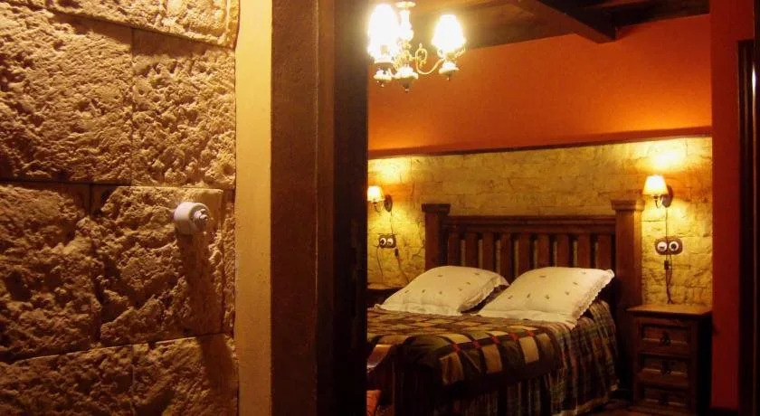 Hotel Rural Aguilar