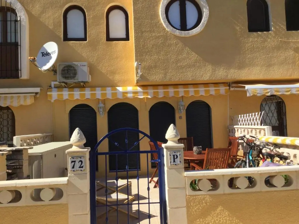 Beautiful home 50m private beach Campello Alicante long-term rental only