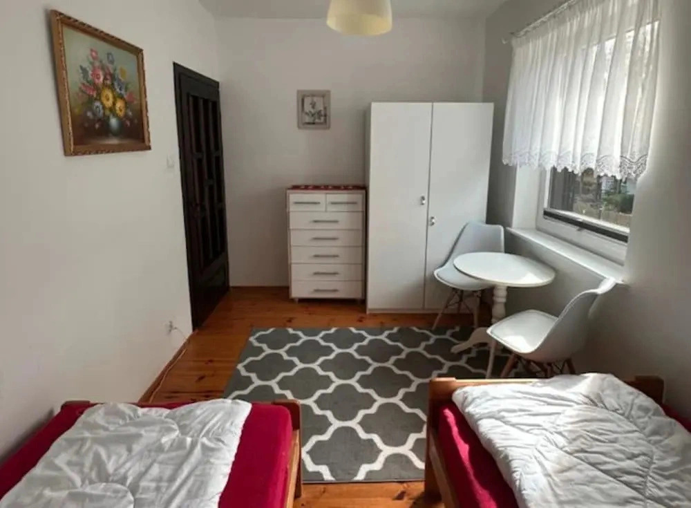 Large Holiday Home With Private Garden