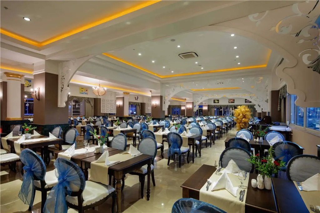 Crystal Tat Beach Pearl Collection - Ultimate All Inclusive