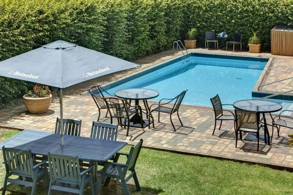 Haven Marina Motel
