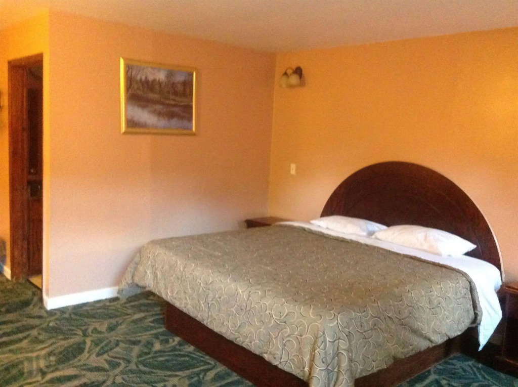 Eny's Hotel