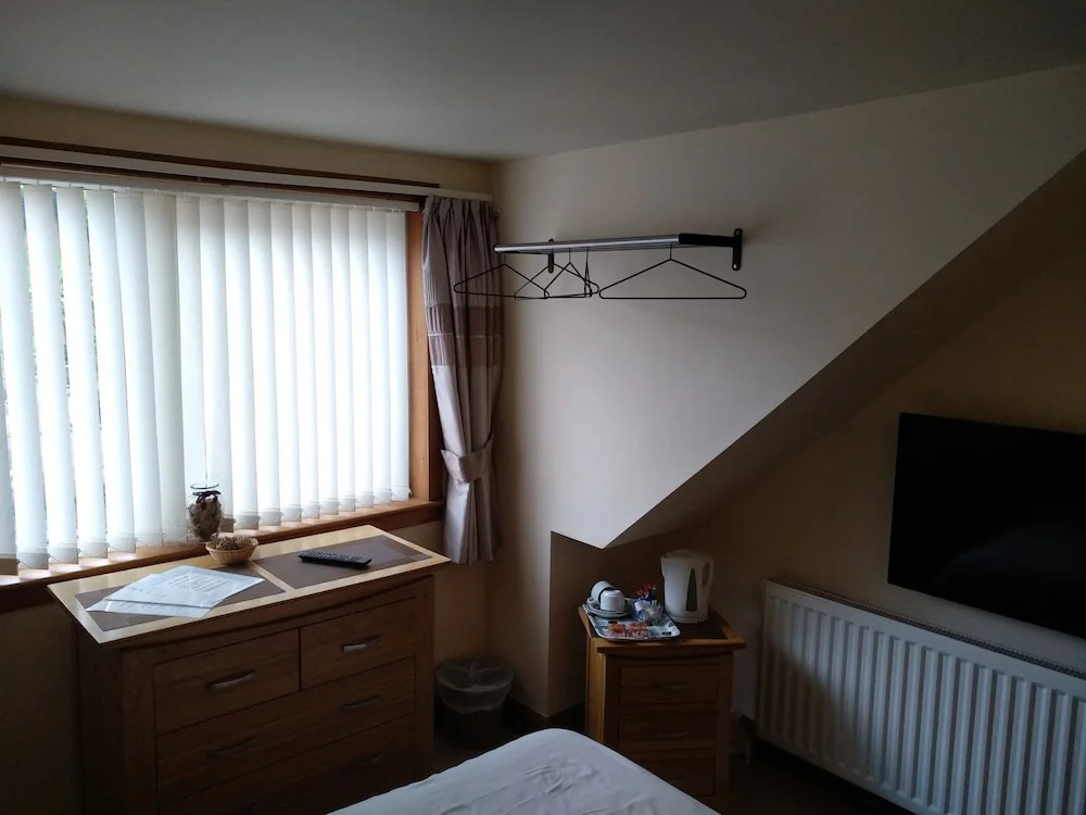Marine House Hotel