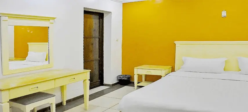 OYO 654 Home Furnished Apartments 1BR