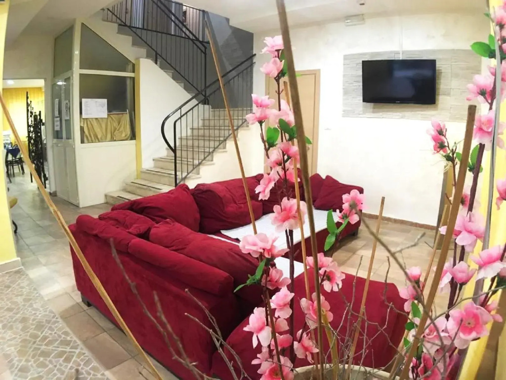 Hotel Happy
