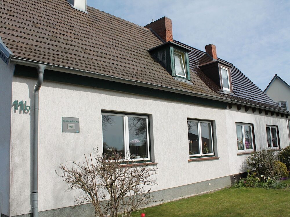 Lovely Apartment at Rerik Mecklenburg With Terrace
