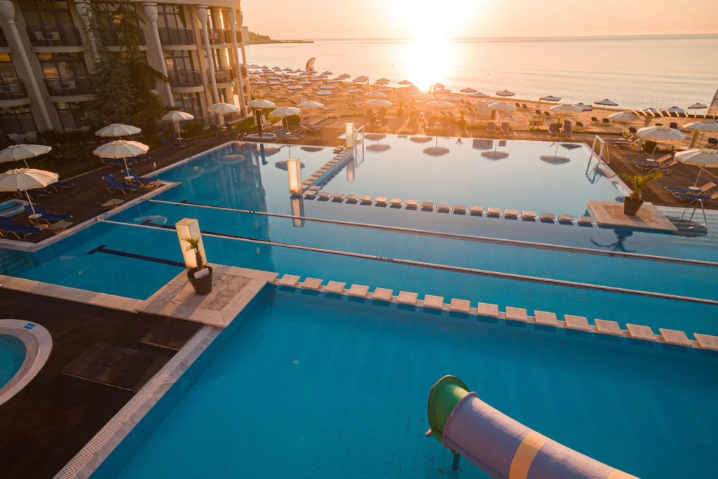 Azalia Beach Hotel Balneo & SPA