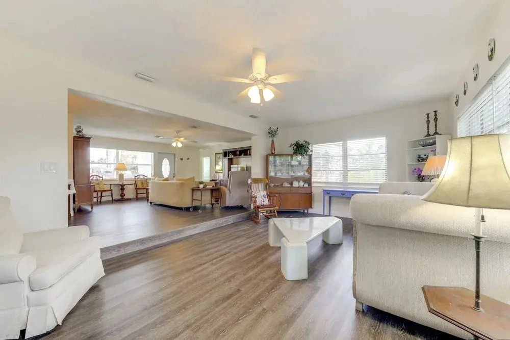 1 Mi to Sand! Deerfield Beach Home w/ Patio