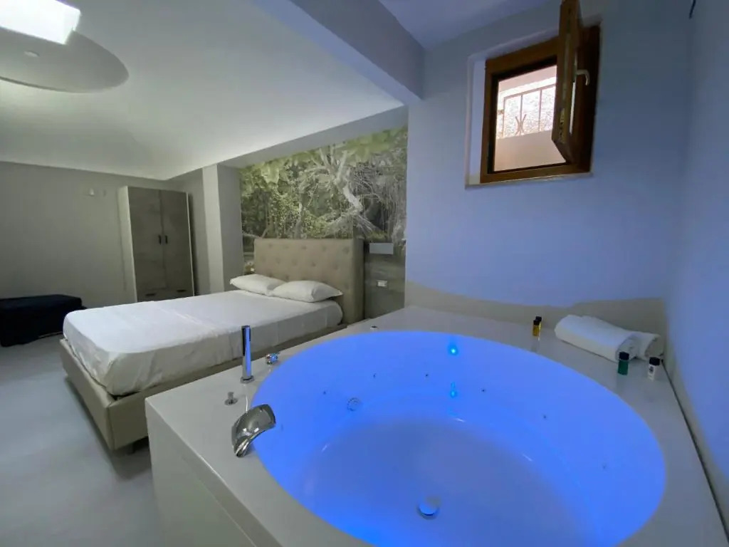 Clipper Suite