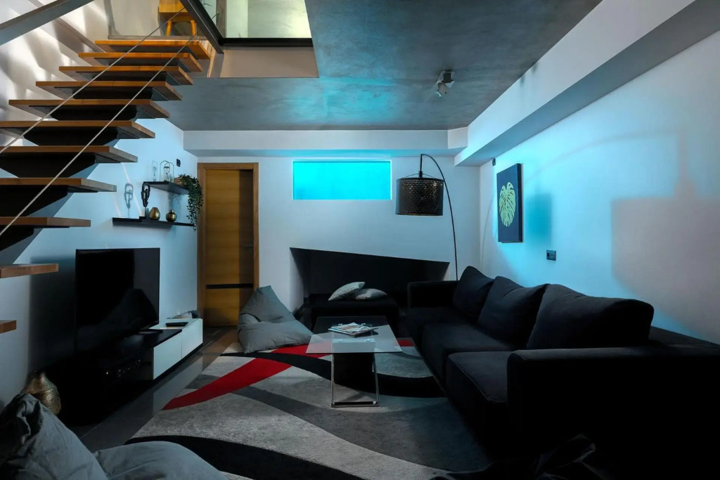 Downtown Pool House
