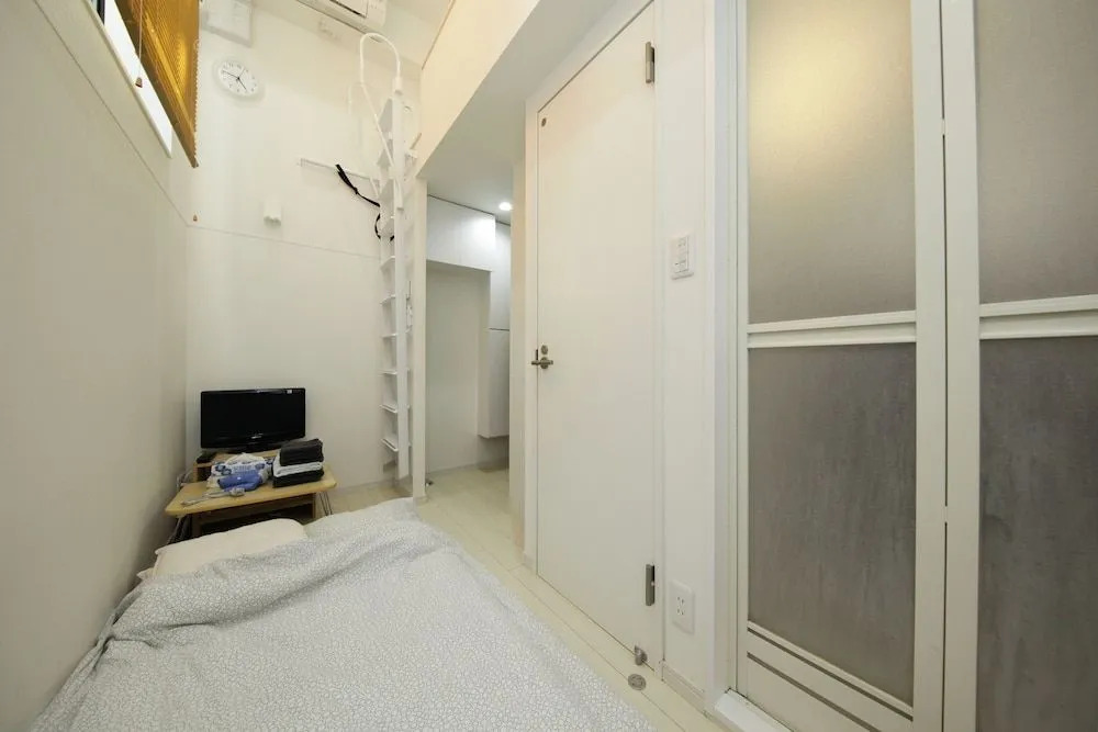 Nano North Shinjuku Apartment by Tranova