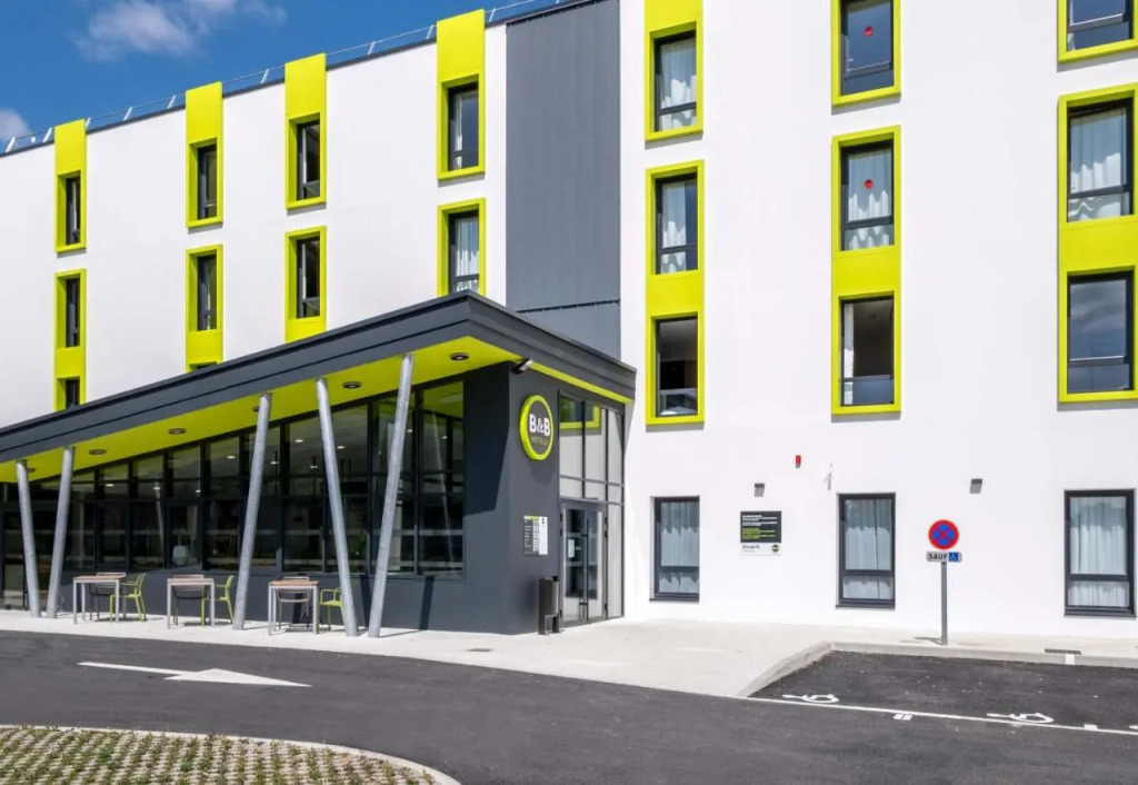 B&B HOTEL Saintes