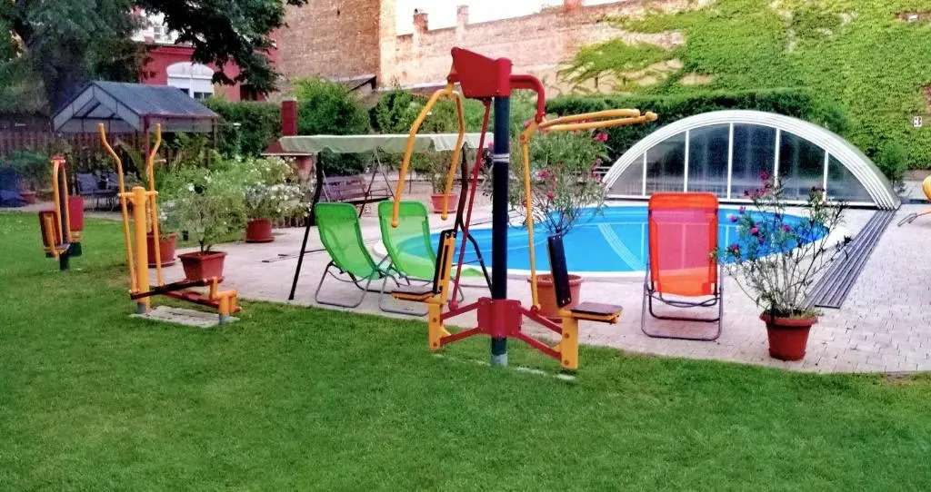 Hotel Manzard Panzio