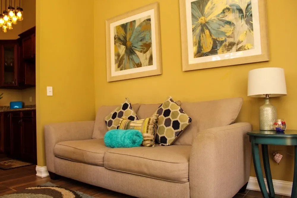 Rock Point Villas Vacations Rentals Sandy Bay, Roatan, Honduras.c.a