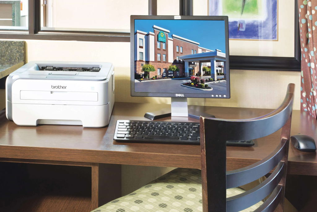 La Quinta by Wyndham Columbus - Grove City